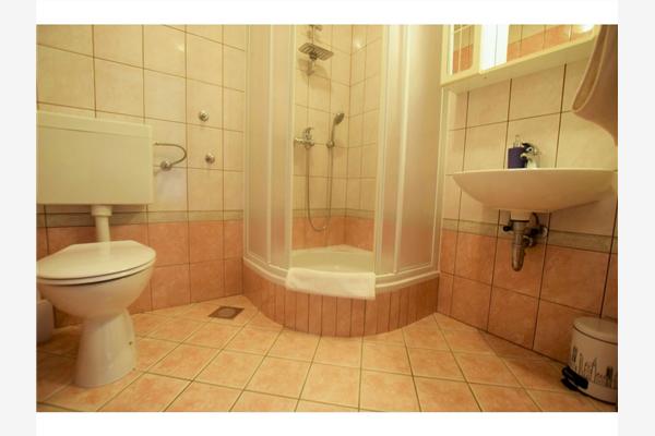 Room S2, for 2 persons