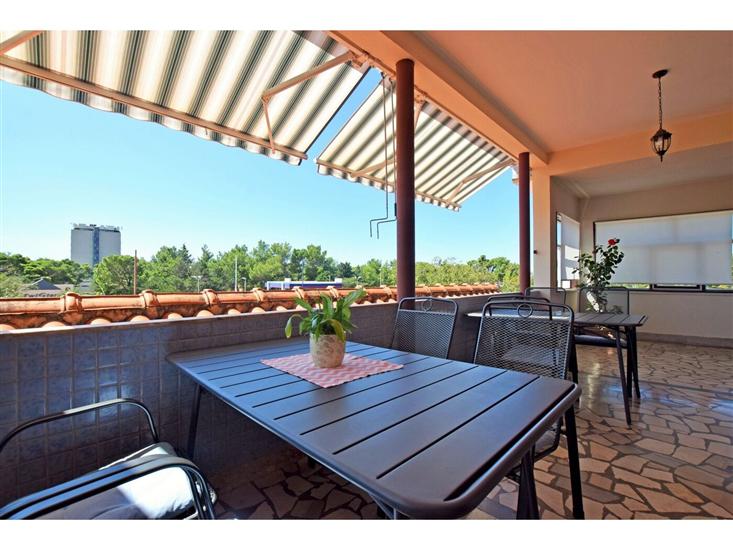 Room S2, for 2 persons