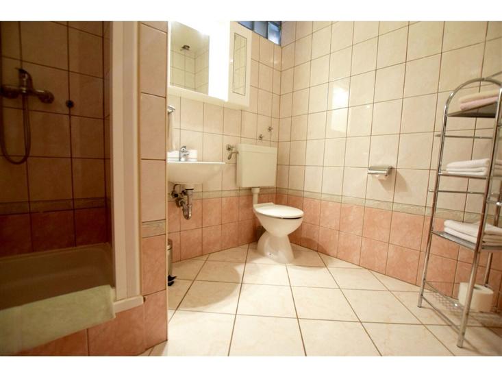 Apartment A2, for 4 persons