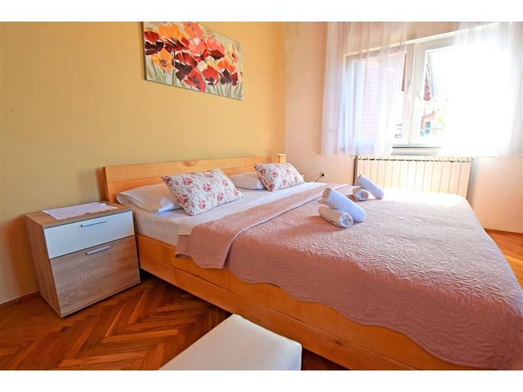 Apartment A5, for 3 persons