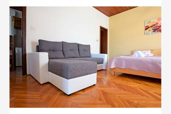 Apartment A5, for 3 persons