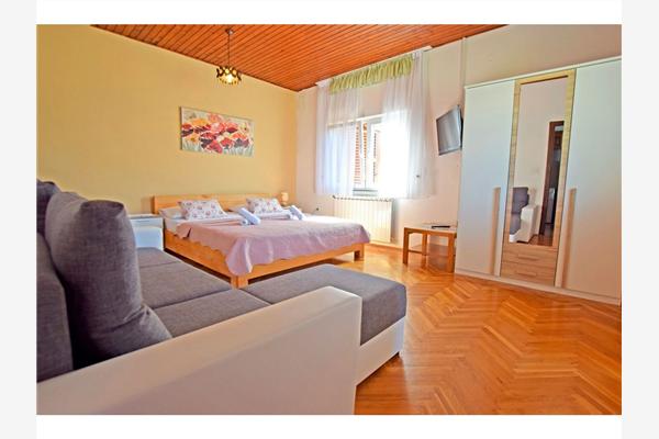 Apartment A5, for 3 persons