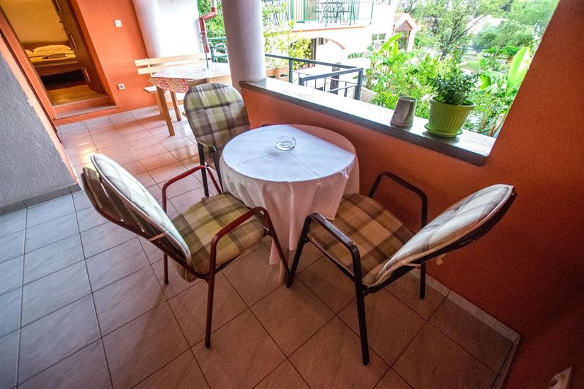 Apartment A7, for 2 persons