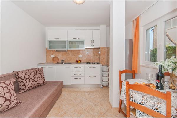 Apartment A4, for 4 persons