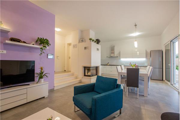 House K1, for 10 persons