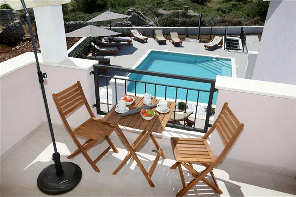 House K1, for 10 persons