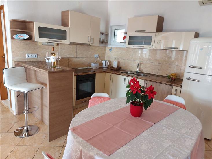 Apartment A1, for 4 persons
