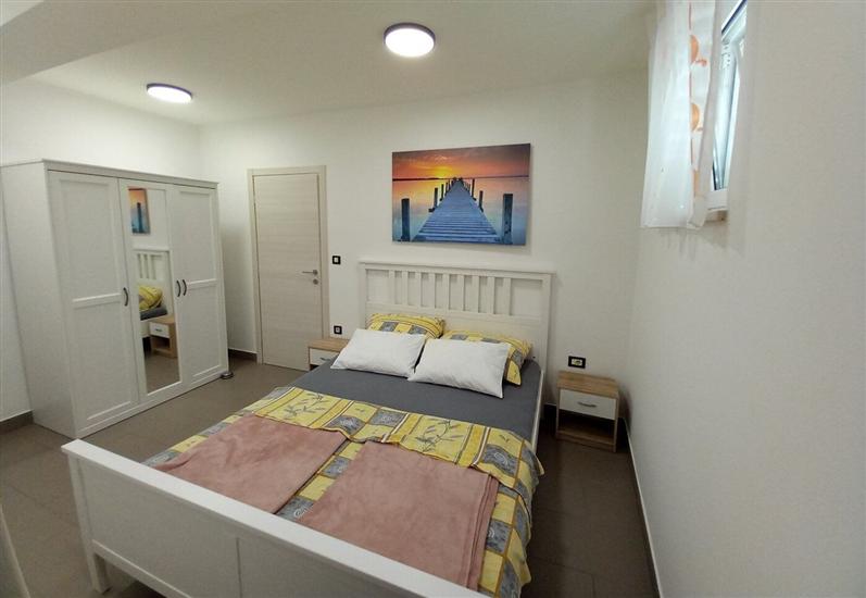 Apartment A1, for 3 persons