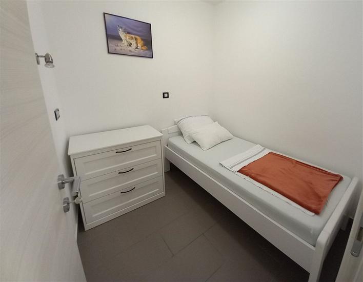 Apartment A1, for 3 persons