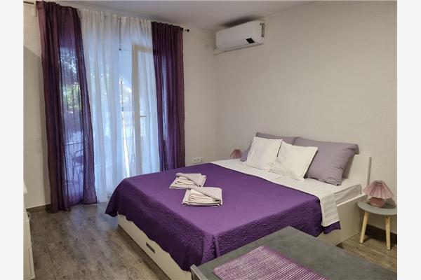 Apartment A9, for 2 persons