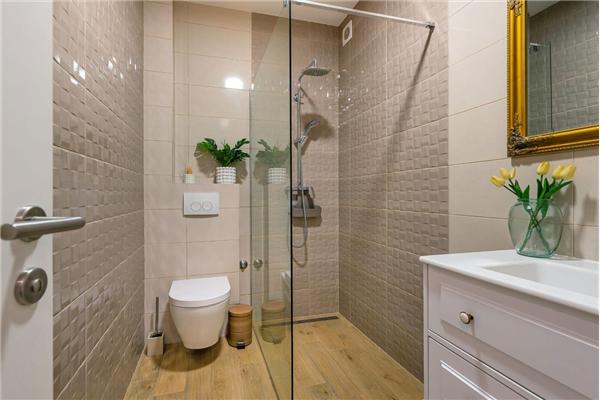 Apartment A1, for 5 persons