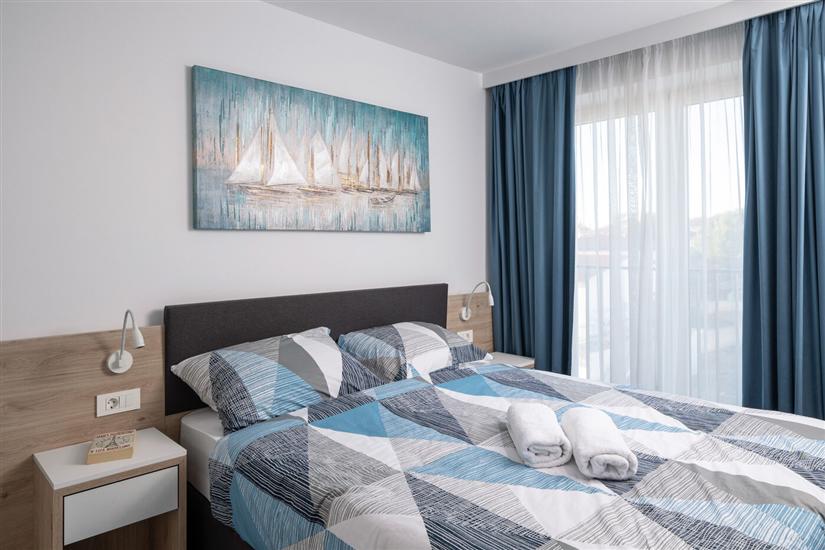 Apartment A1, for 6 persons