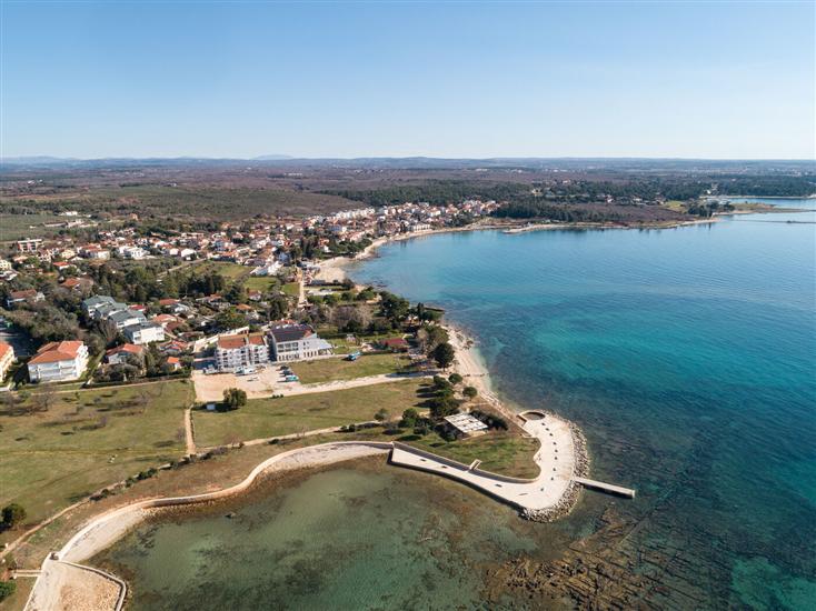 Apartment CRVENA UVALA