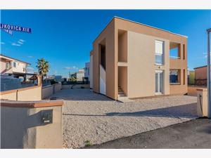 Apartment North Dalmatian islands,BookIvicFrom 221 €