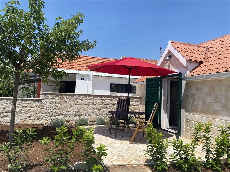 House Little Flower 1