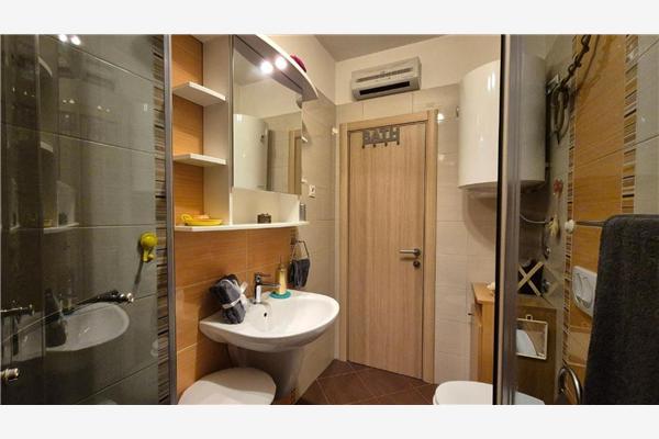 Apartment A1, for 6 persons