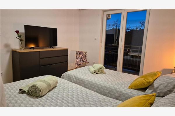 Apartment A1, for 6 persons