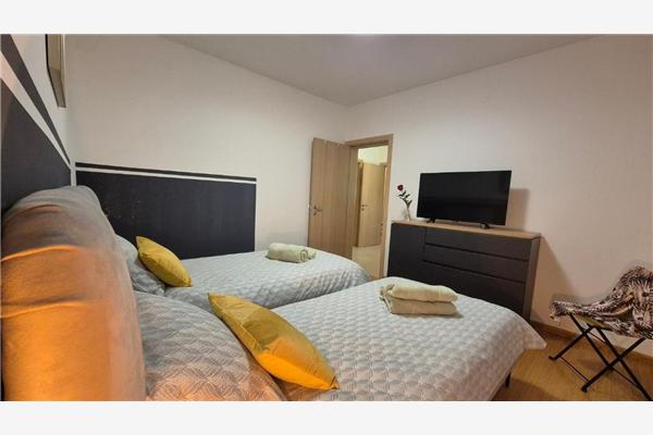 Apartment A1, for 6 persons