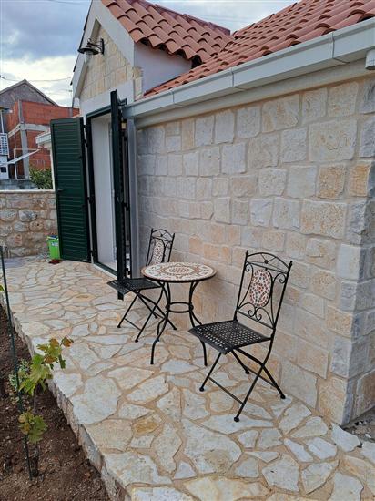 House Little Flower 2