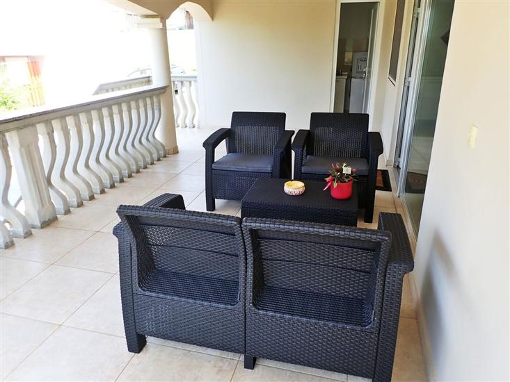 Apartment A1, for 5 persons