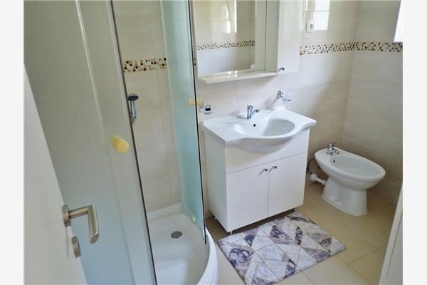 Apartment A1, for 5 persons