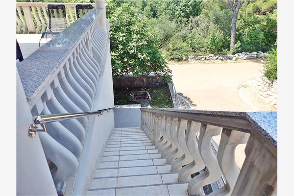 Apartment A1, for 5 persons