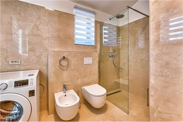 House K1, for 8 persons