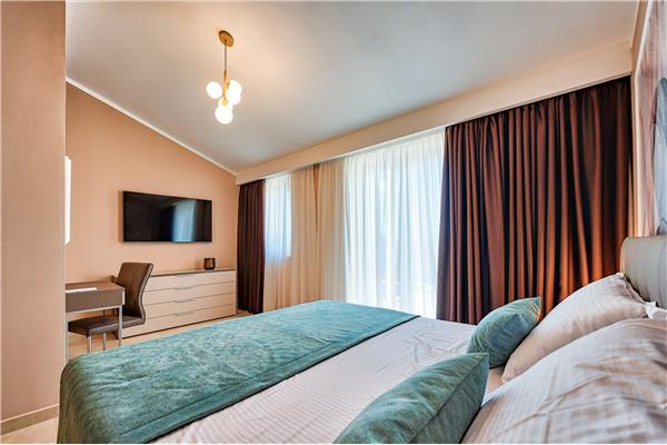 House K1, for 8 persons