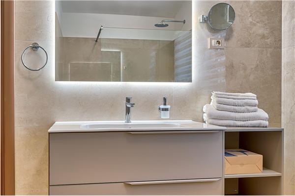 House K1, for 8 persons