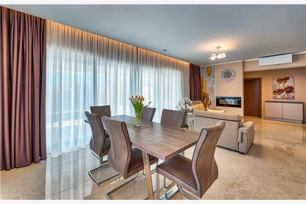 House K1, for 8 persons