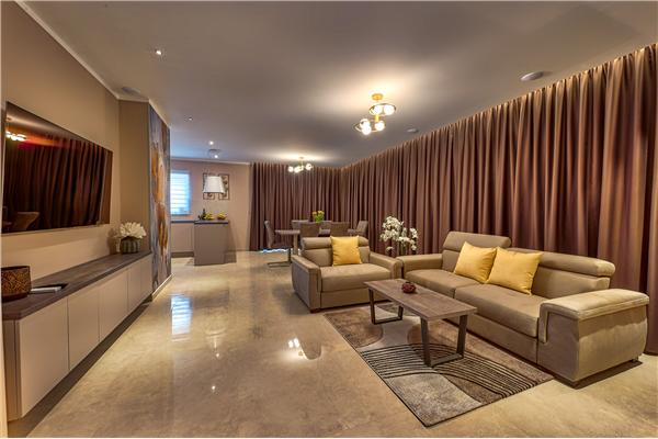 House K1, for 8 persons