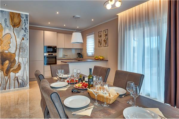 House K1, for 8 persons