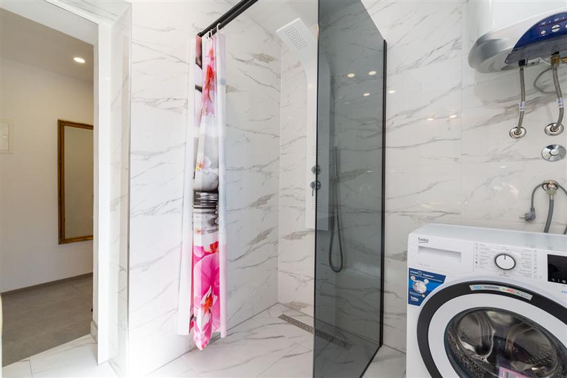 House K1, for 6 persons