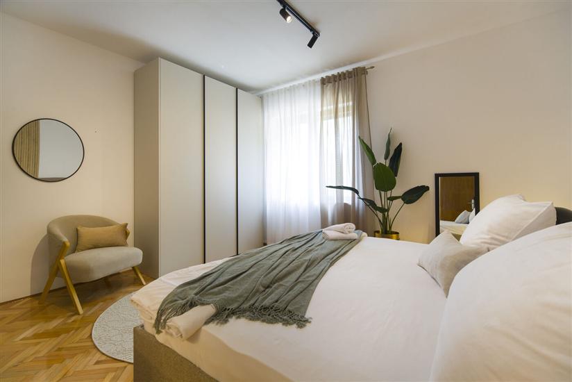 Apartment A2, for 6 persons