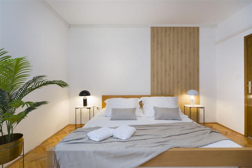 Apartment A1, for 6 persons