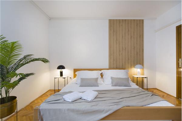 Apartment A1, for 6 persons