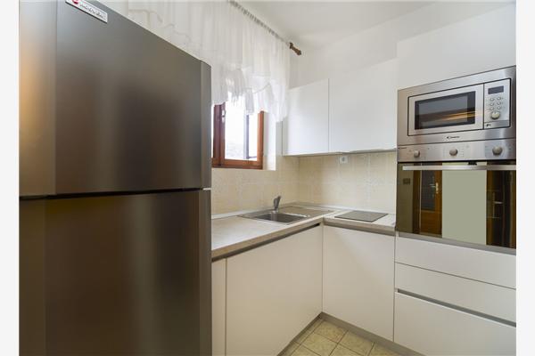 Apartment A2, for 6 persons