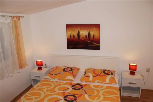 Apartment A1, for 4 persons