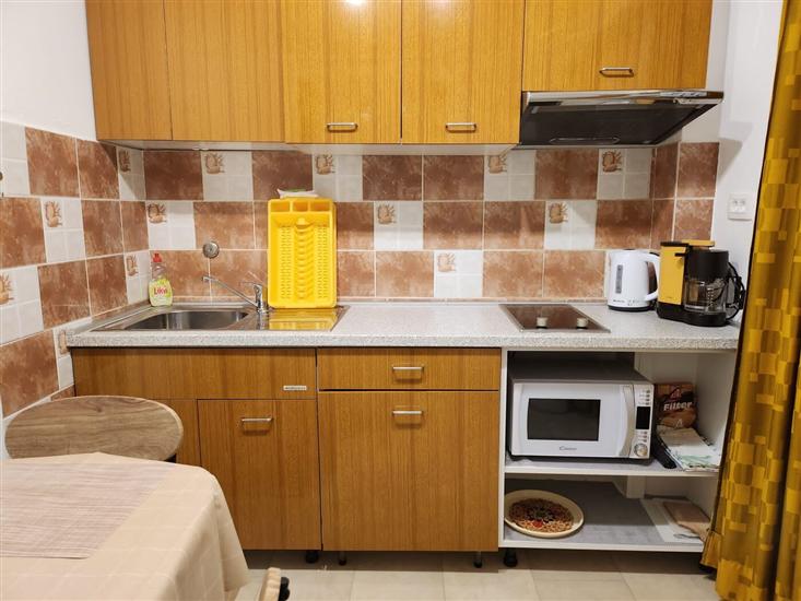 Apartment A4, for 3 persons