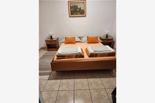 Apartment A4, for 3 persons