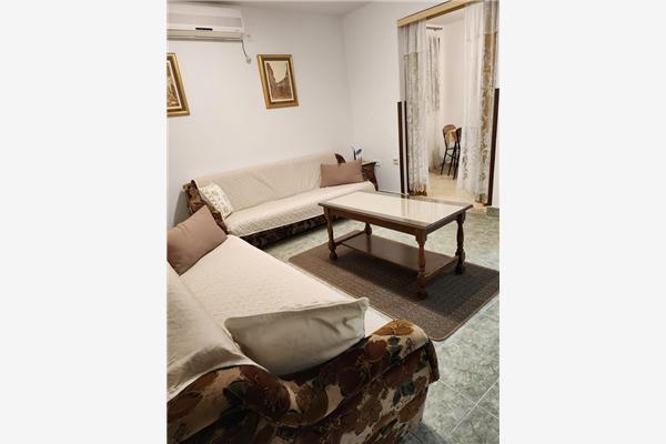 Apartment A4, for 3 persons