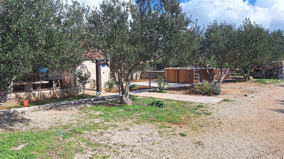 Dom Pool House Lake by the sea