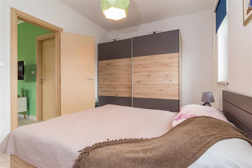 House K1, for 9 persons