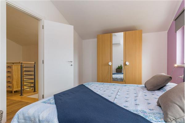 House K1, for 9 persons