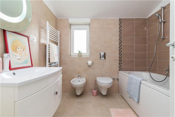 House K1, for 9 persons