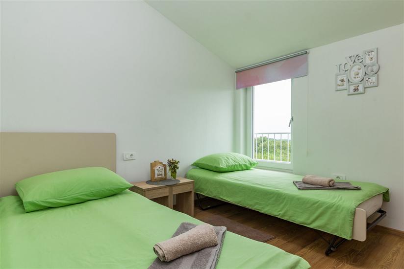 House K1, for 9 persons