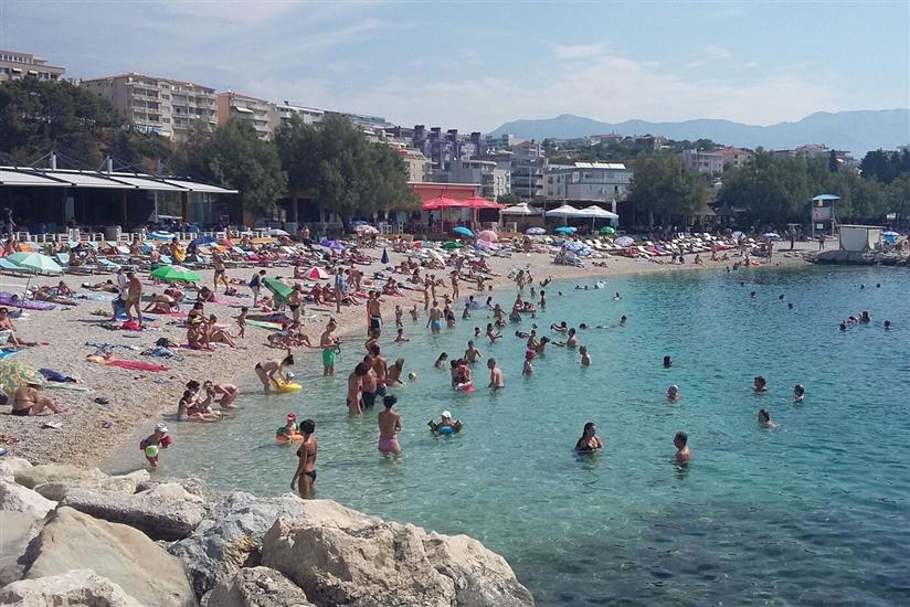 Apartments Studios 81