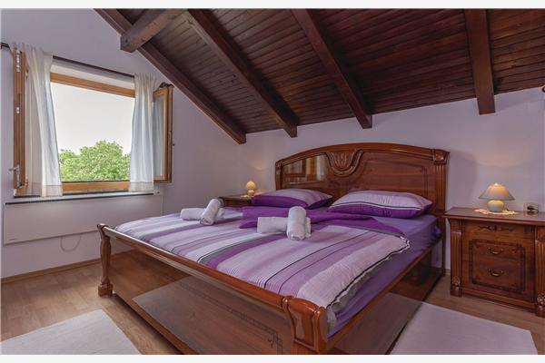 House K1, for 10 persons