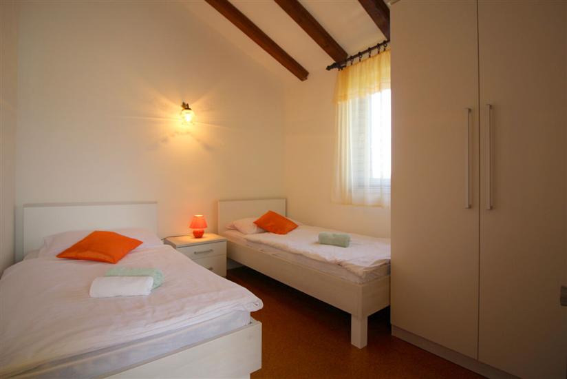 Apartment A2, for 4 persons