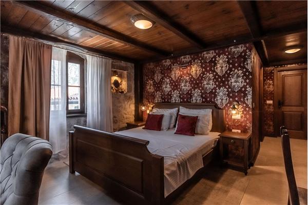 House K1, for 16 persons